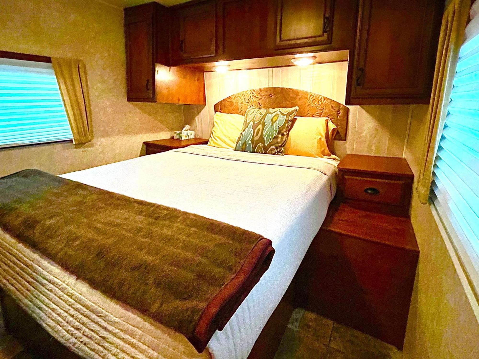 The Alexander At Creek Road Hotel Dripping Springs Ngoại thất bức ảnh